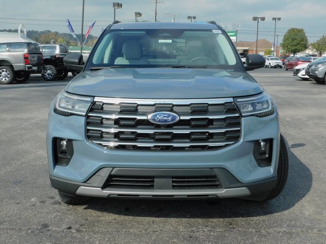 New 2026 Ford Explorer Active w/ Active Comfort Package image 3