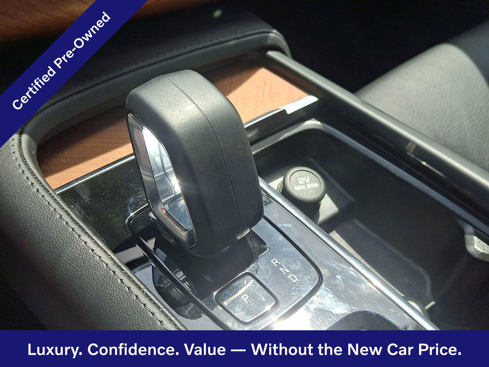 Certified 2023 Volvo XC90 B6 Core w/ Protection Package Premier image 16