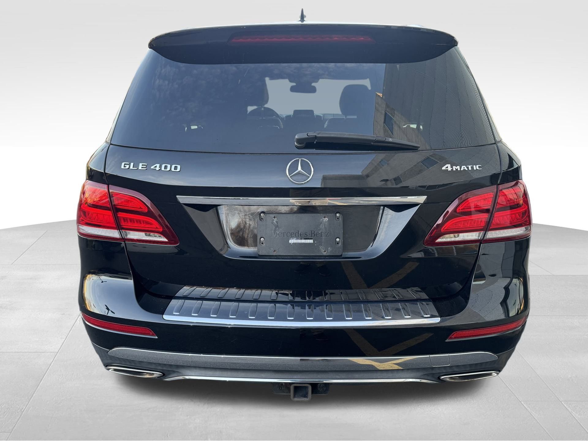 Certified 2019 Mercedes-Benz GLE 400 4MATIC image 3