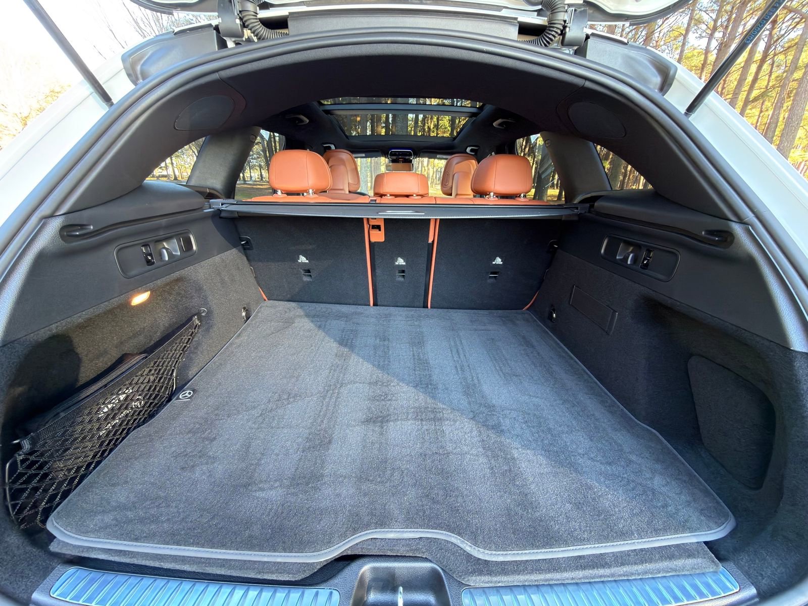 Used 2024 Mercedes-Benz GLC 300 image 16