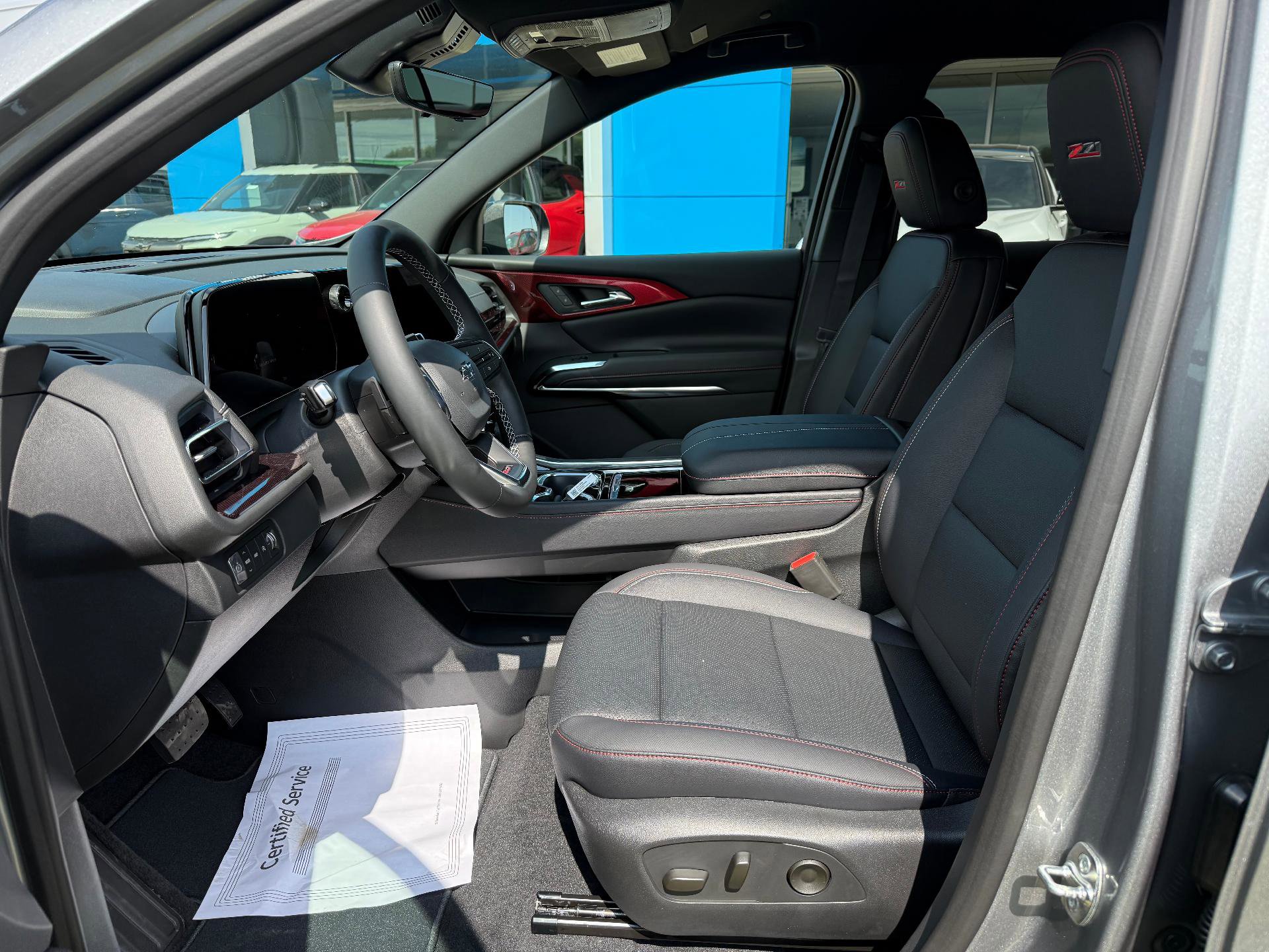 New 2026 Chevrolet Traverse Z71 w/ Driver Confidence Package image 12