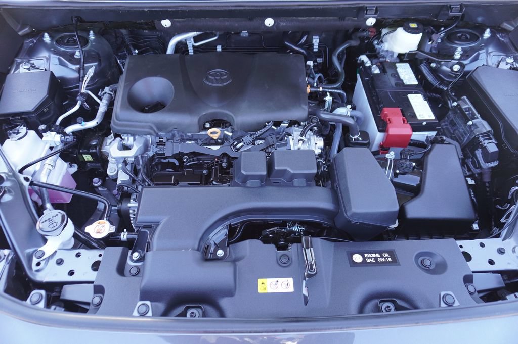 Used 2025 Toyota RAV4 XLE w/ Convenience Package FWD image 25