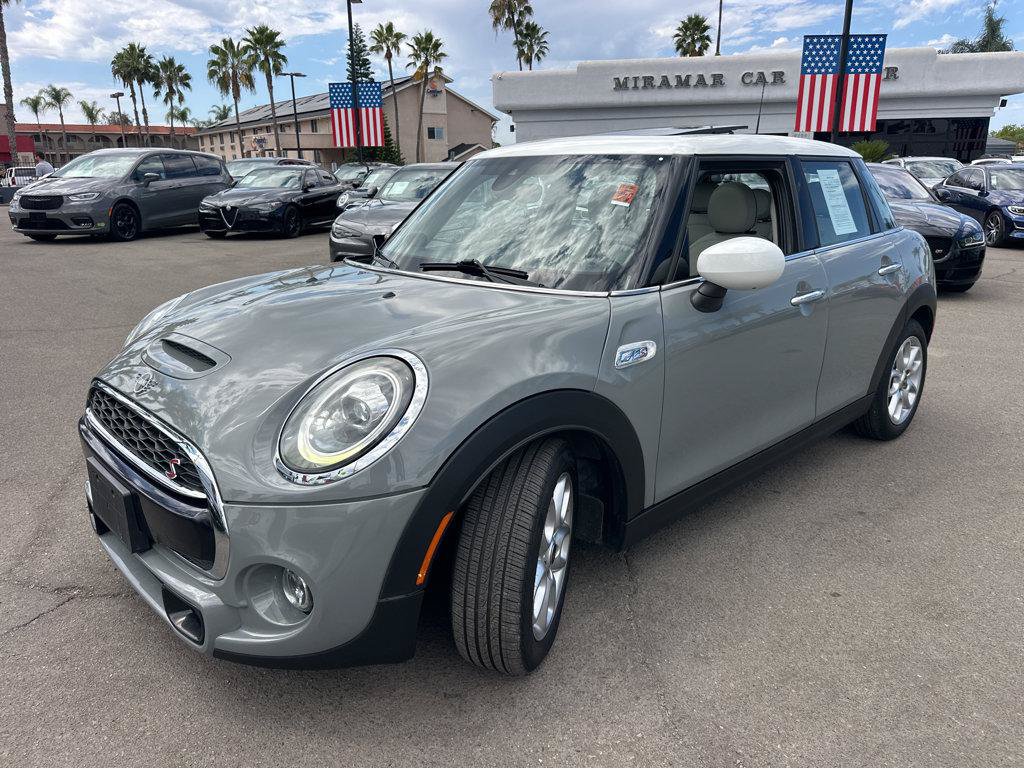 Used 2020 MINI Cooper S w/ Signature Upholstery Package FWD image 11