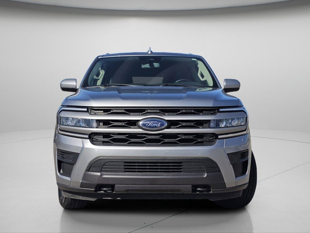 Certified 2023 Ford Expedition Max XLT AWD/4WD image 3