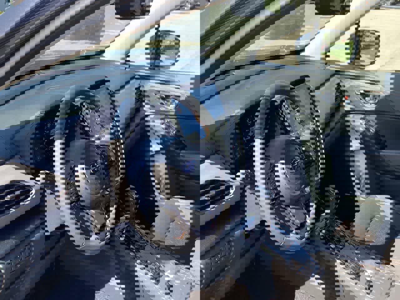 Used 2025 Subaru Crosstrek 2.5i Limited w/ Crosstrek Mirror Package image 2