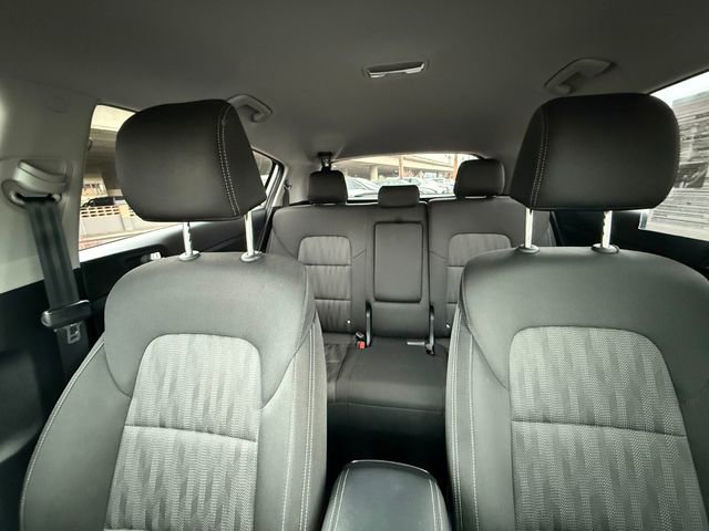 Used 2020 Kia Sportage LX image 23