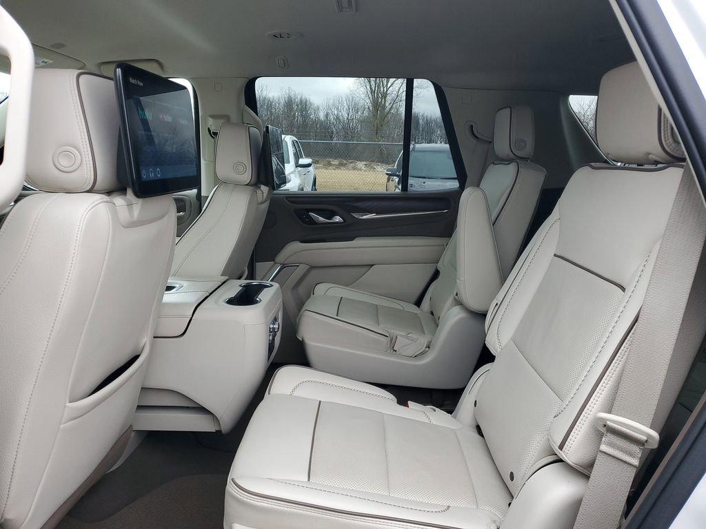 Certified 2023 GMC Yukon Denali w/ Advanced Technology Package image 29