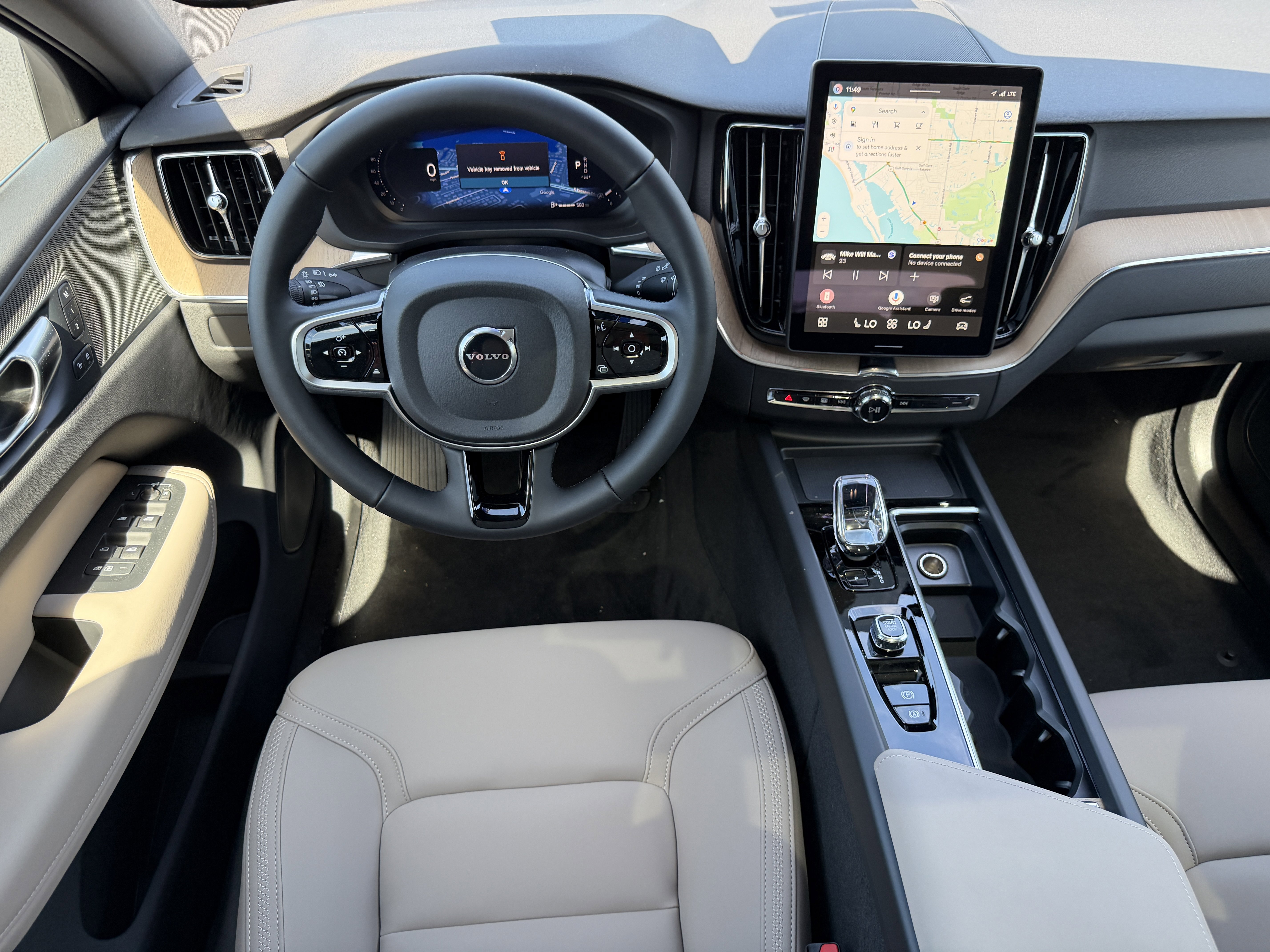 New 2026 Volvo XC60 B5 Core w/ Protection Package AWD/4WD image 12