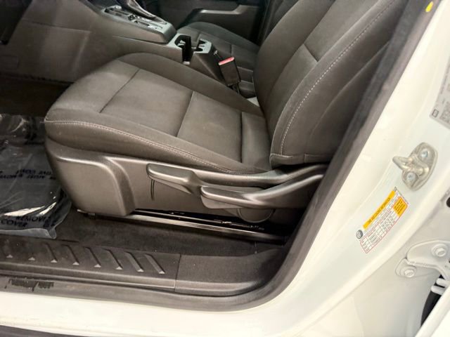 Used 2024 Chevrolet Colorado W/T image 12