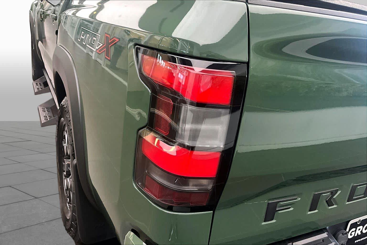 Used 2022 Nissan Frontier Pro-X w/ Pro-X Premium Package RWD image 28
