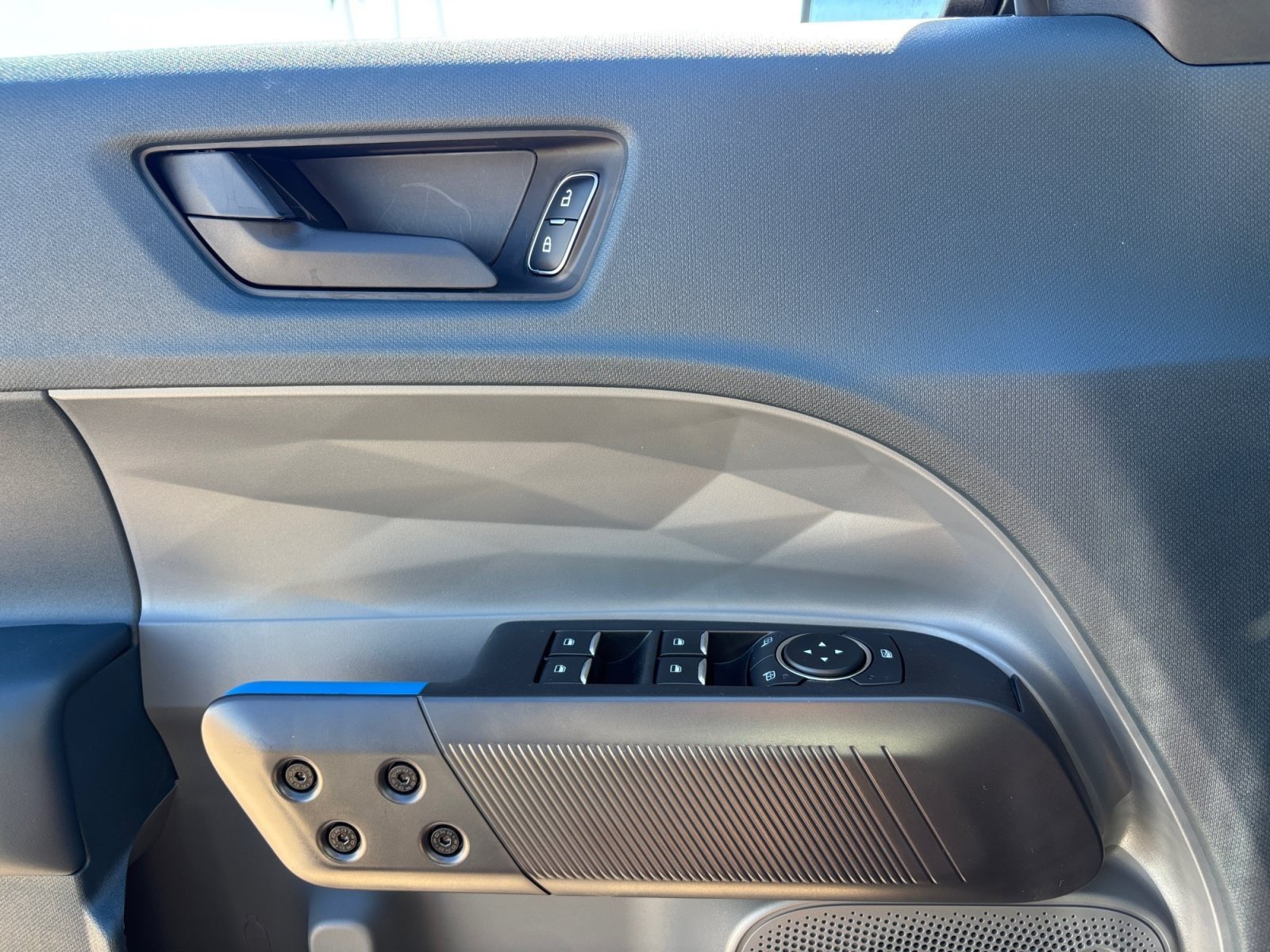 New 2025 Ford Maverick Lobo AWD/4WD image 16