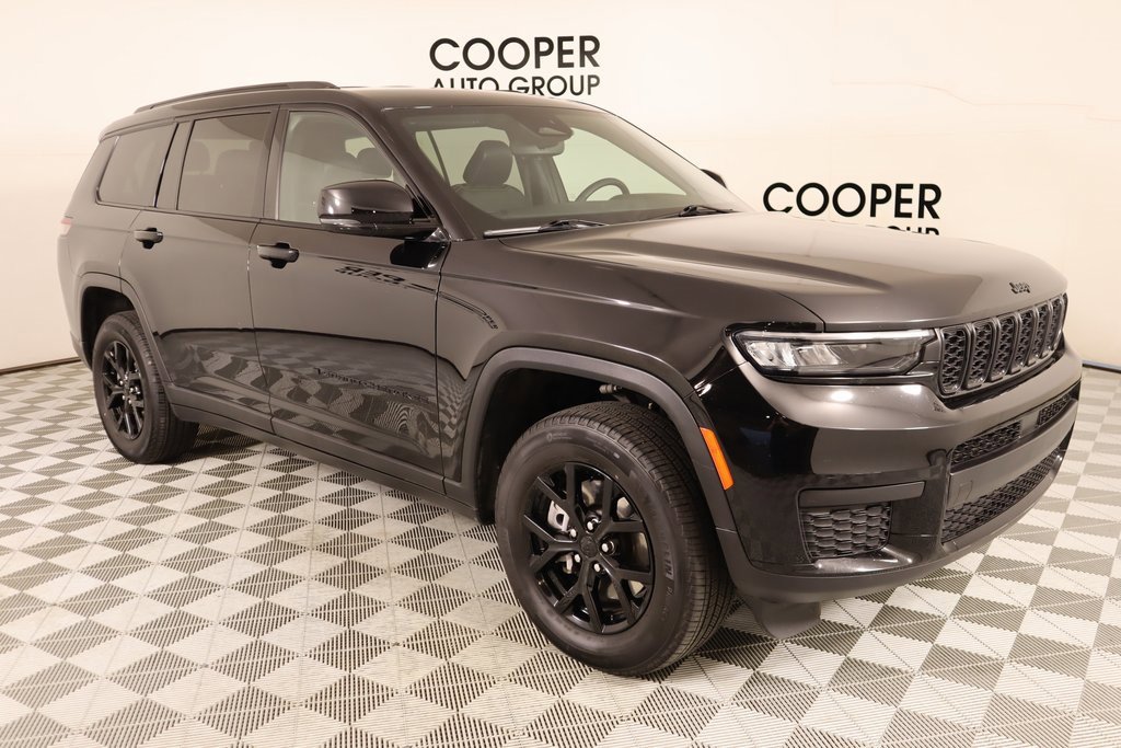 Used 2024 Jeep Grand Cherokee L Laredo