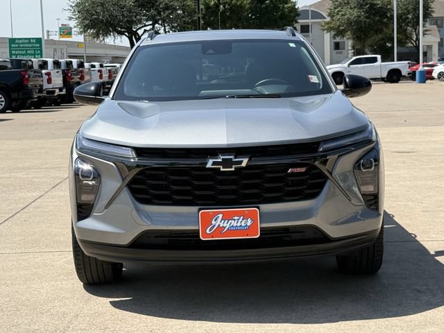 Certified 2024 Chevrolet Trax RS w/ Sunroof Package FWD image 9