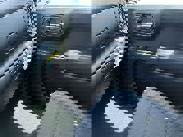 Used 2026 Chevrolet Silverado 1500 Custom w/ LPO, Dark Essentials Package image 30