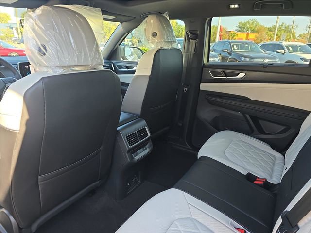 New 2026 Volkswagen Atlas Cross Sport SEL Premium R-Line image 11