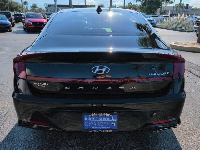 Certified 2023 Hyundai Sonata Limited w/ Cargo Package FWD image 5