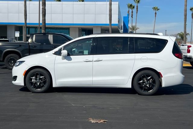 Used 2019 Chrysler Pacifica Touring-L w/ Advanced Safetytec Group image 7