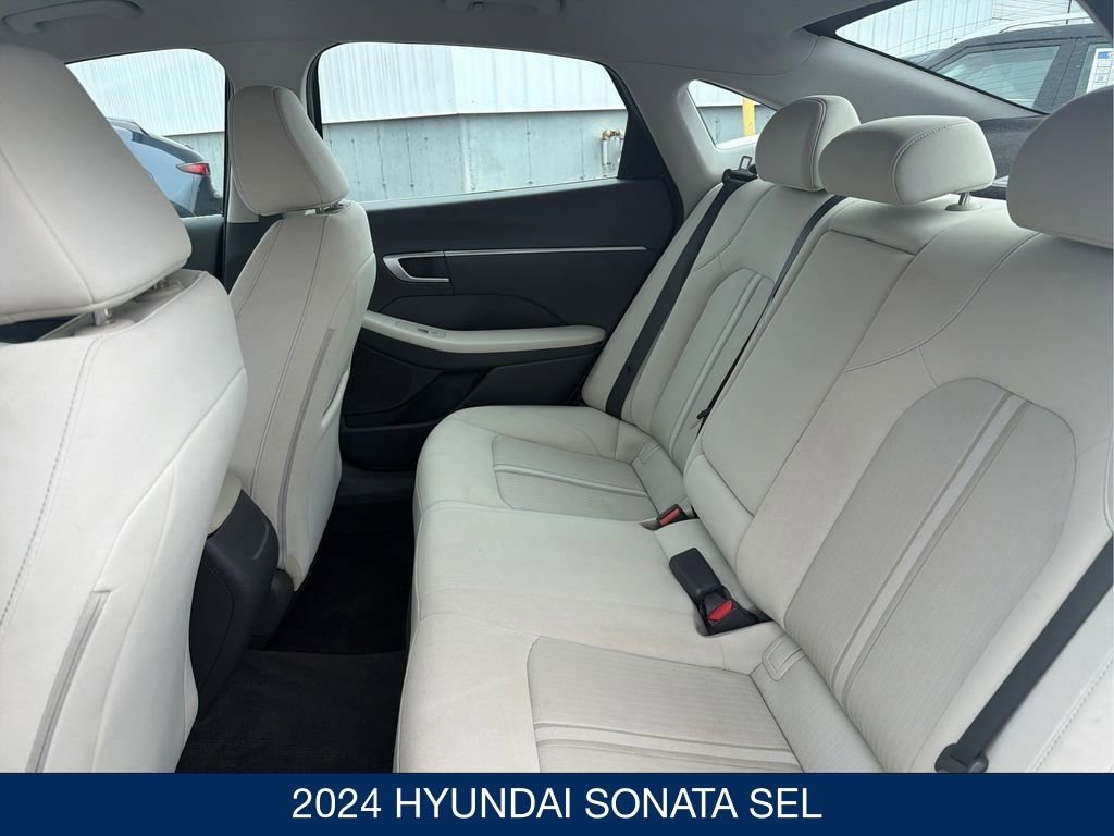Certified 2024 Hyundai Sonata SEL FWD image 12