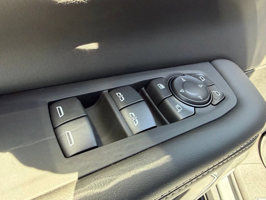 New 2026 GMC Yukon XL Elevation w/ Elevation Premium Package AWD/4WD image 24