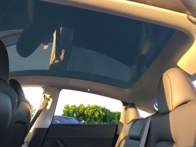 Used 2024 Tesla Model Y Performance image 20