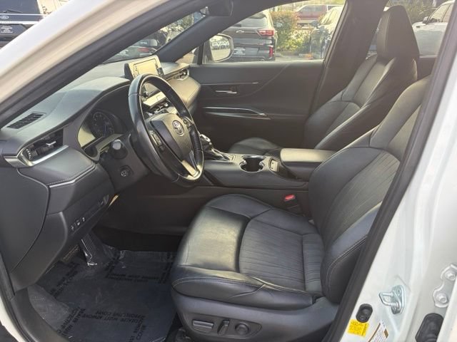 Used 2021 Toyota Venza XLE w/ Carpet Mat Package (TMS) AWD/4WD image 11