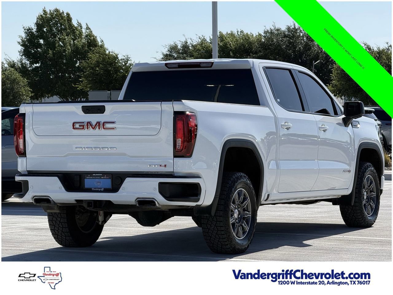 Used 2025 GMC Sierra 1500 AT4 AWD/4WD image 4