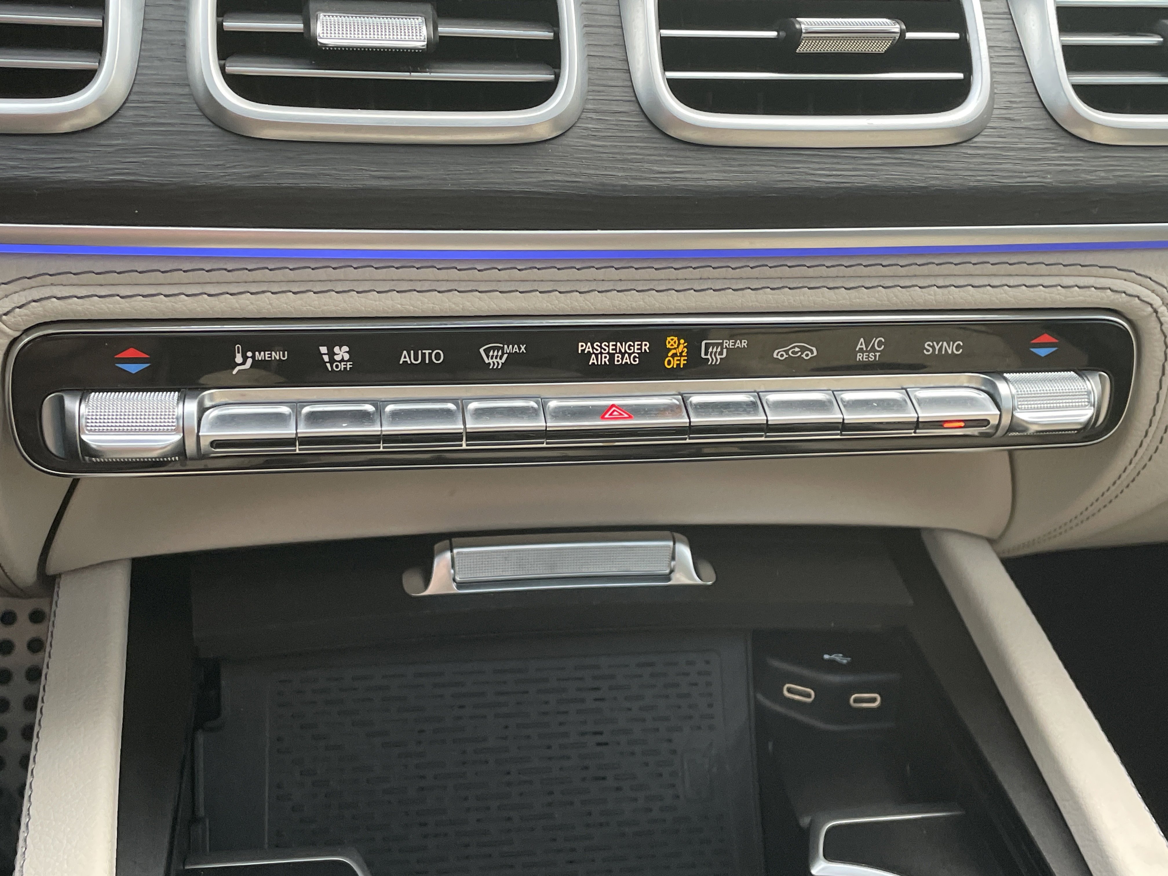 Certified 2024 Mercedes-Benz GLE 53 AMG 4MATIC Coupe image 33