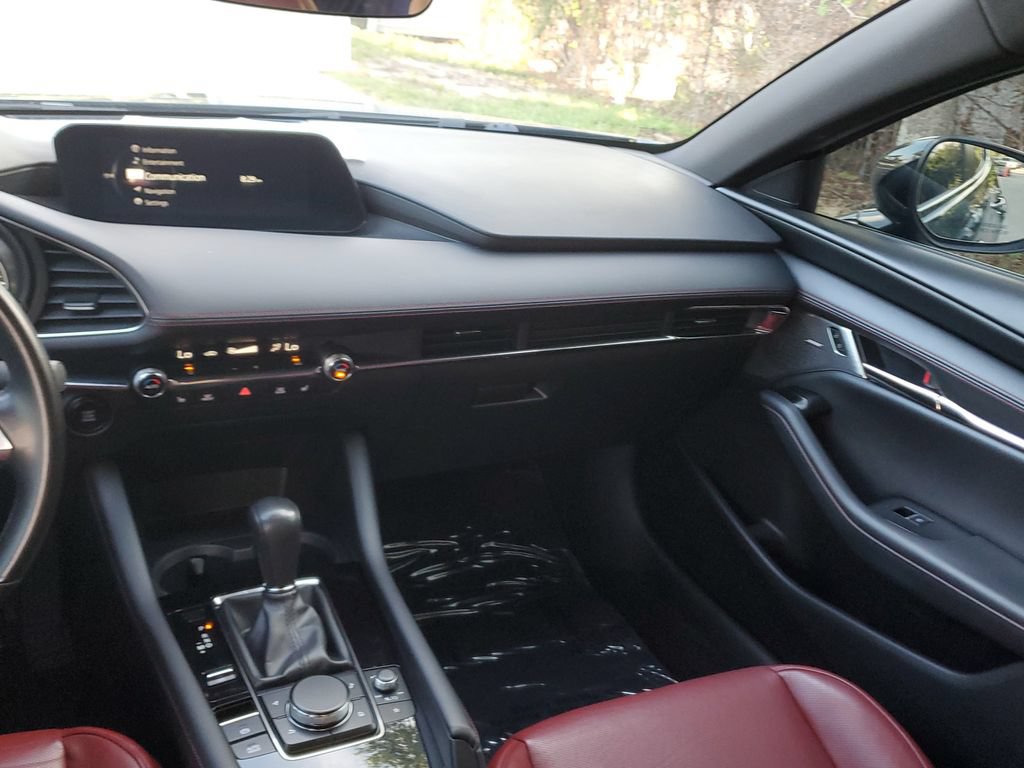 Used 2022 MAZDA MAZDA3 s FWD image 22