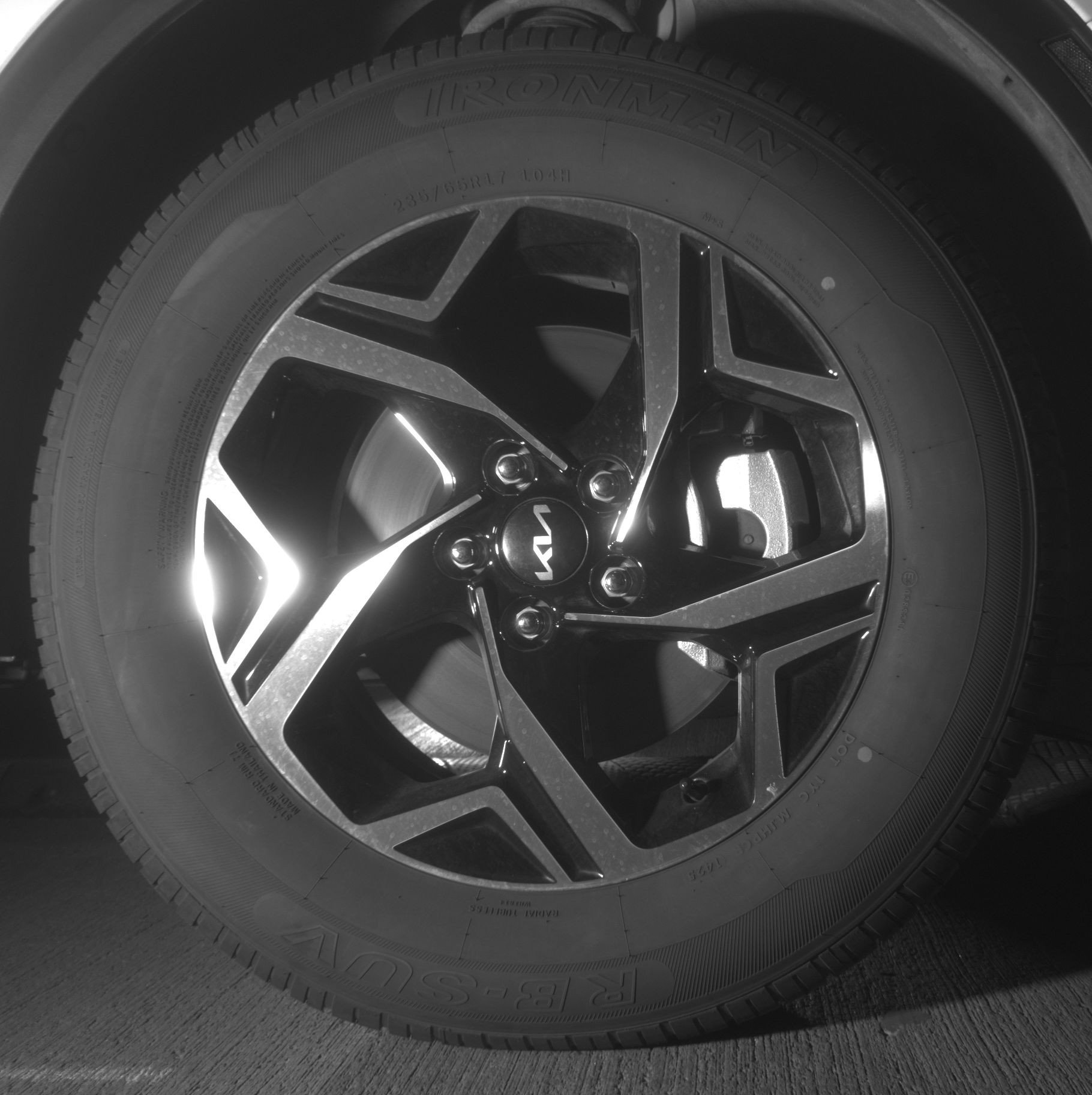 Used 2025 Kia Sportage LX image 13