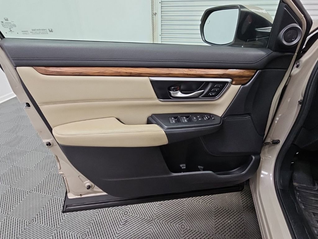 Used 2017 Honda CR-V EX-L image 27