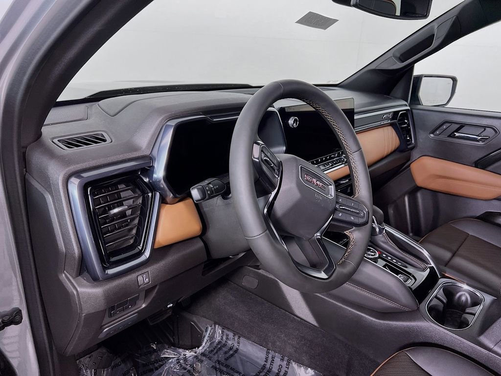 Certified 2026 GMC Canyon AT4 w/ Off-Road Front Bumper Package image 8