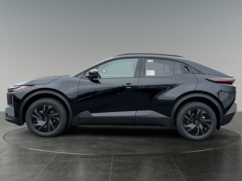 New 2026 Toyota C-HR AWD/4WD image 5