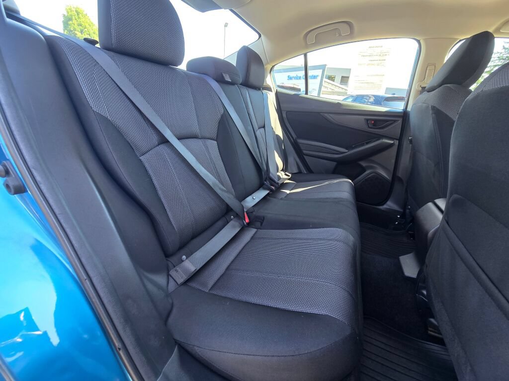 Used 2018 Subaru Impreza 2.0i Premium w/ Eyesight & BSD & Rcta AWD/4WD image 6