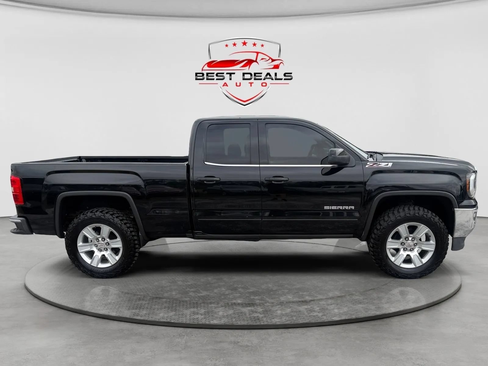 Used 2016 GMC Sierra 1500 SLE w/ SLE Value Package AWD/4WD image 7