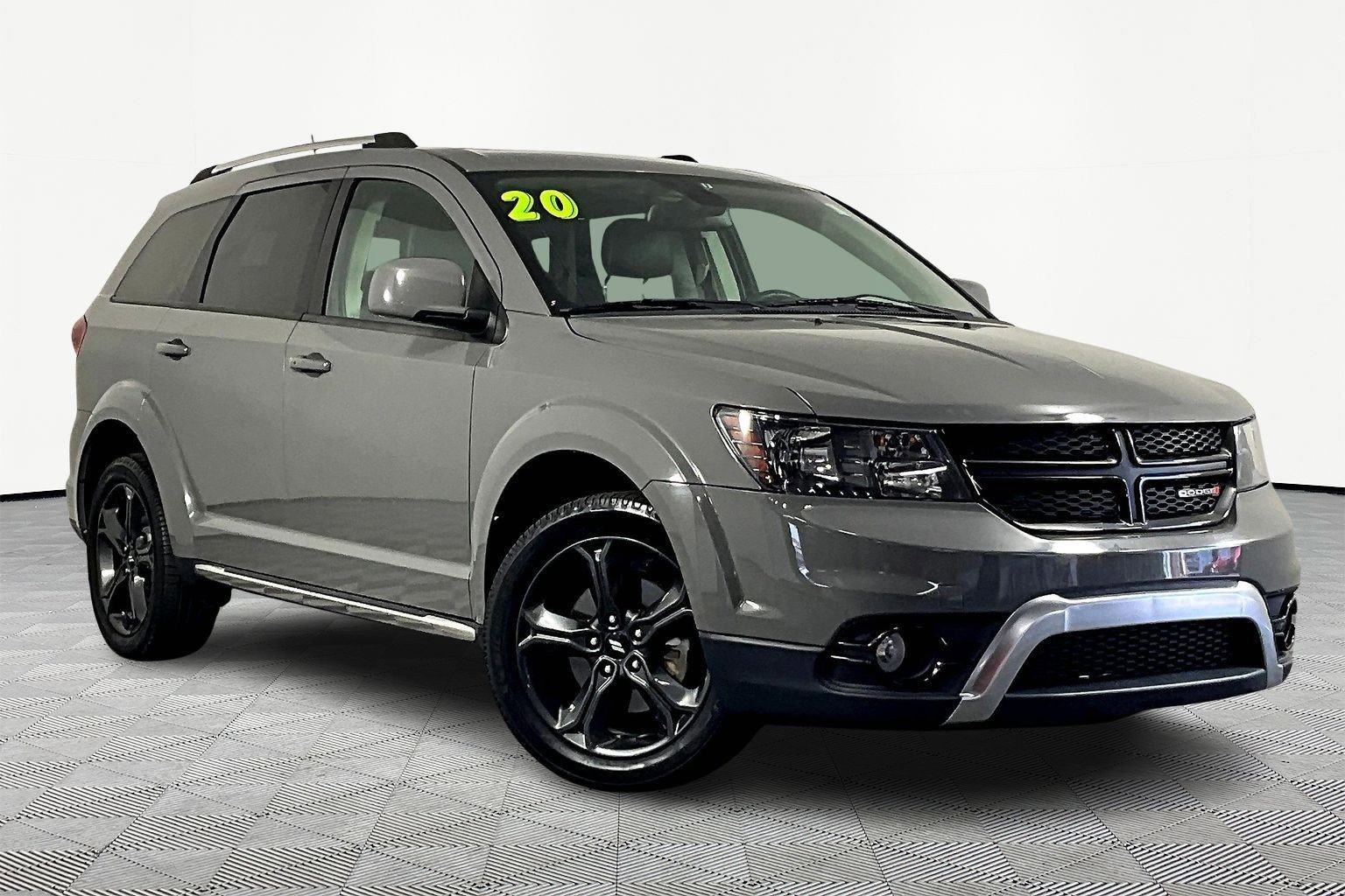 Used 2020 Dodge Journey Crossroad image 3