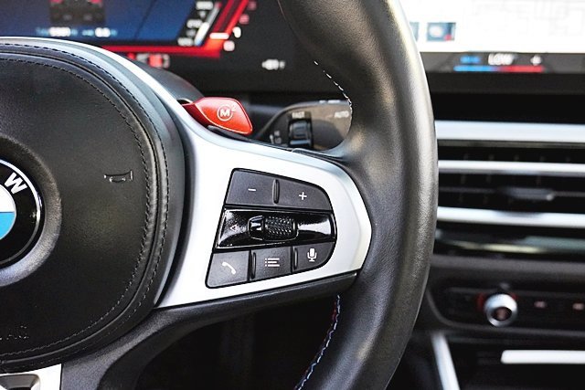 Used 2023 BMW M2 w/ Lighting Package image 37