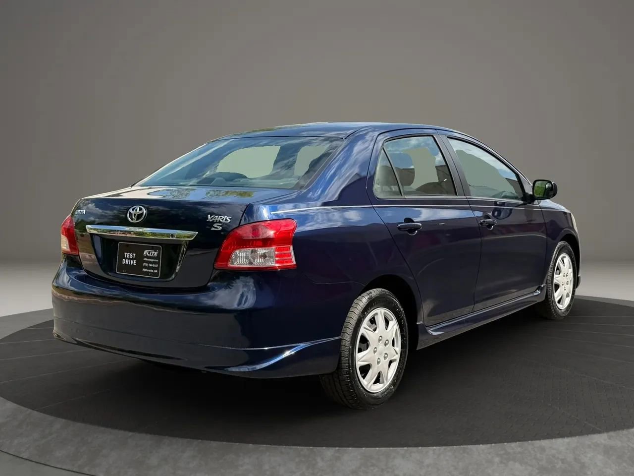 Used 2008 Toyota Yaris S FWD image 4