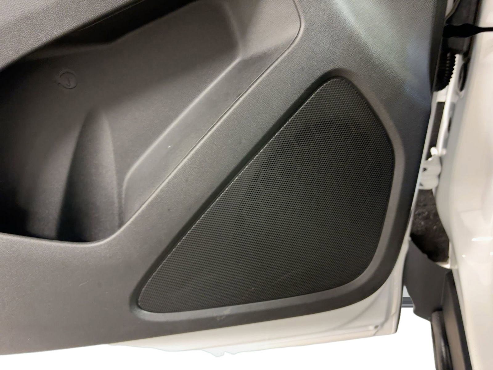 Certified 2023 Chevrolet Equinox LS w/ LPO, Floor Liner Package image 22