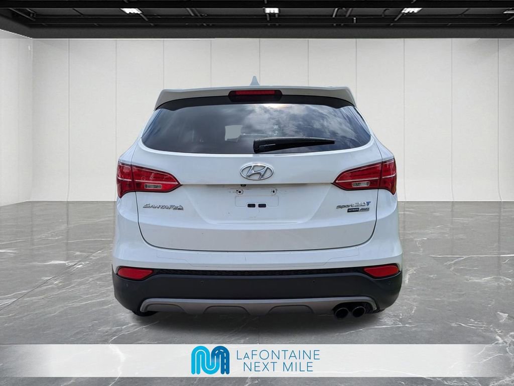 Used 2015 Hyundai Santa Fe Sport 2.0T w/ Option Group 05 AWD/4WD image 2