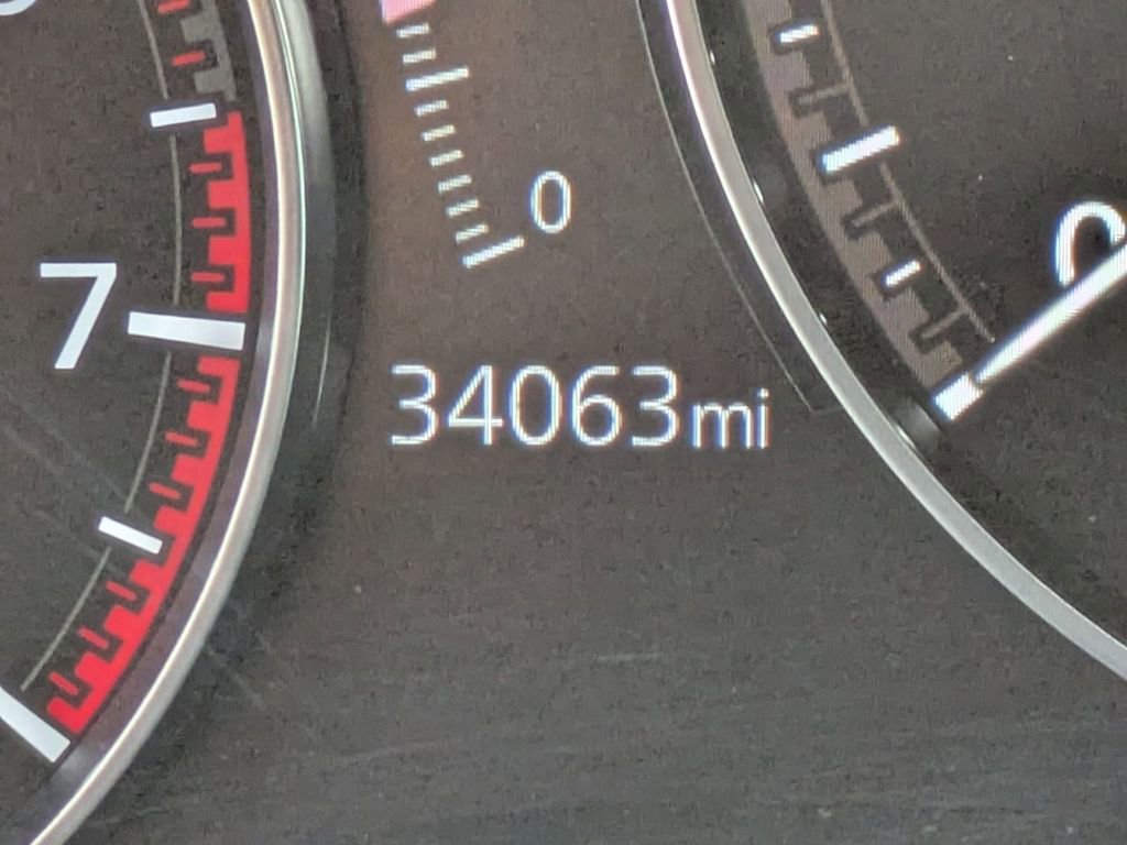 Used 2023 MAZDA MAZDA3 s image 6