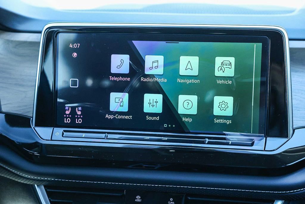 New 2026 Volkswagen Atlas SE image 24