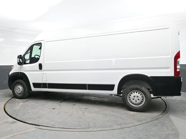Used 2025 RAM ProMaster 2500 w/ Convenience Group image 4