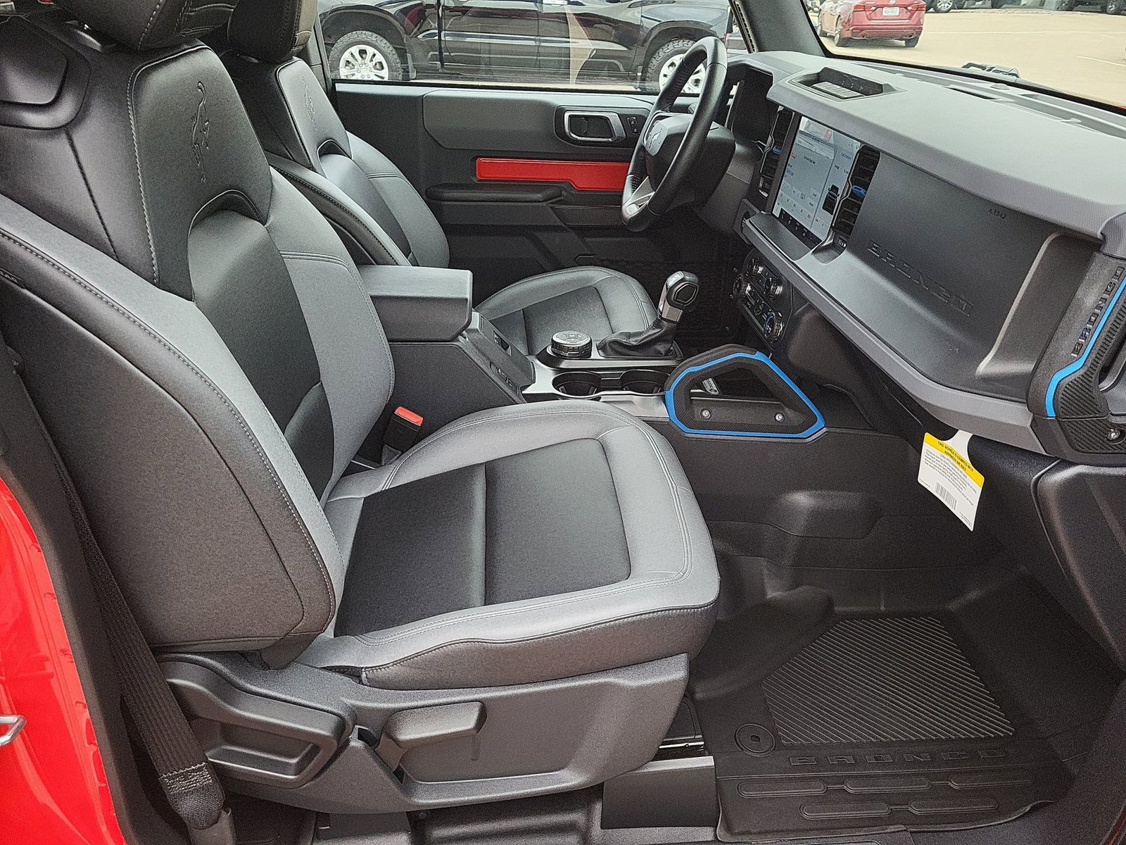 Used 2024 Ford Bronco Black Diamond AWD/4WD image 27
