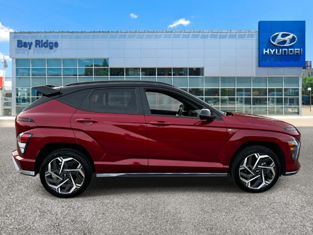 Used 2024 Hyundai Kona N Line AWD/4WD image 2