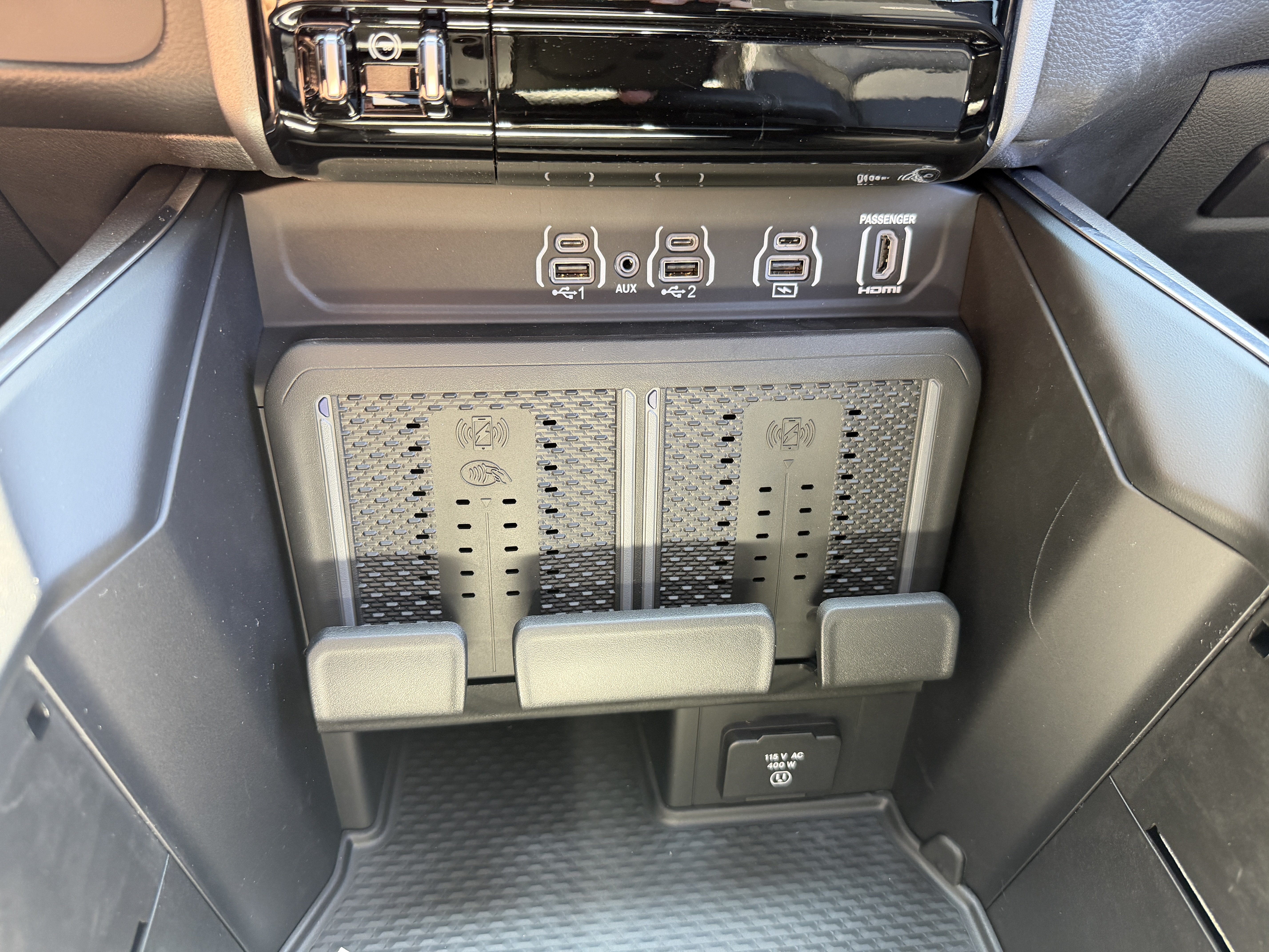 New 2026 RAM 1500 Laramie w/ Night Edition AWD/4WD image 52