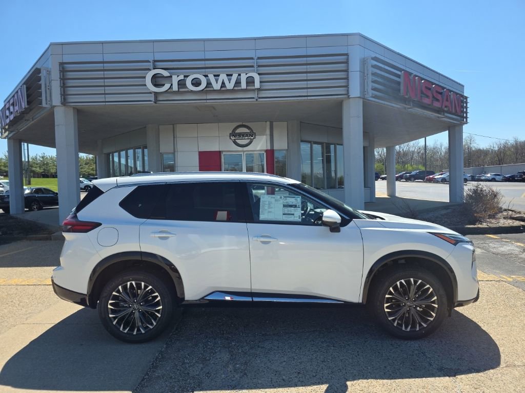 New 2026 Nissan Rogue Platinum image 2