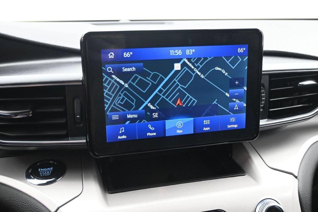 Used 2023 Ford Explorer XLT w/ Equipment Group 202A AWD/4WD image 16