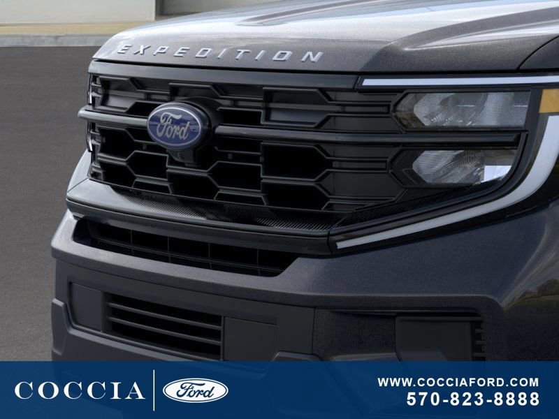 New 2026 Ford Expedition Active image 17