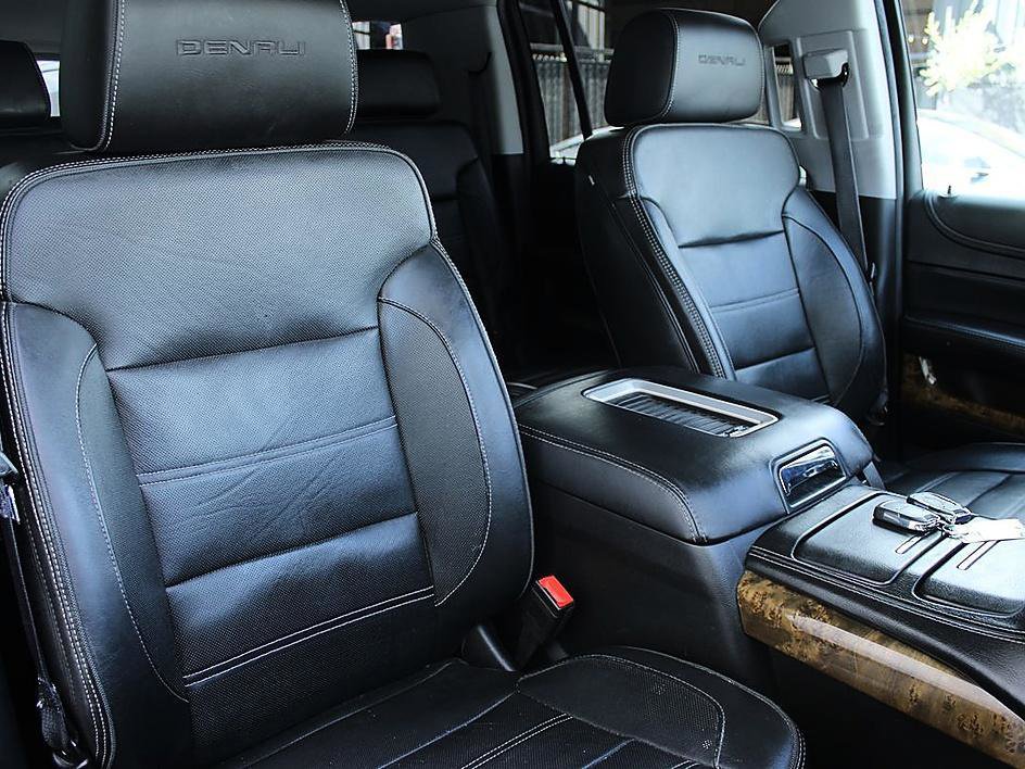 Used 2016 GMC Yukon XL Denali image 30