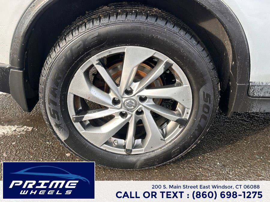 Used 2015 Nissan Rogue SL w/ SL Premium Package image 24